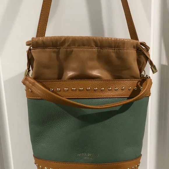 Anna Paola Leather bucket bag Green and light brown - Picture 9 of 16